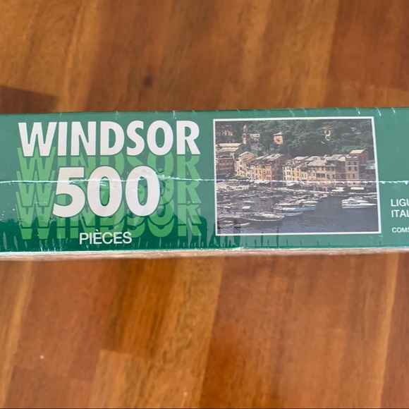 NWOT Windsor Puzzle - Picture 2 of 4